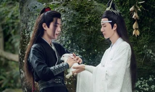 为“同志”建社区,年入7亿,揭秘Blued的粉红经济